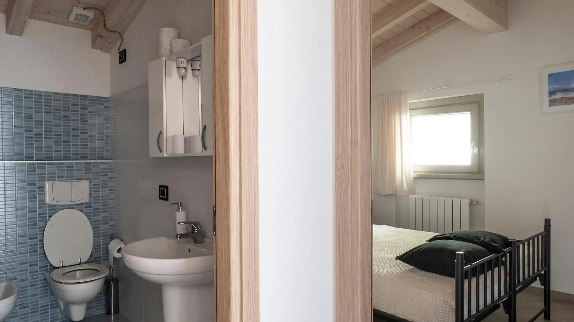 Cherubino 2 - Nice 2 Floors Apartment With Pool, Terrace And A Terrific Lake View Parzanica 0*,