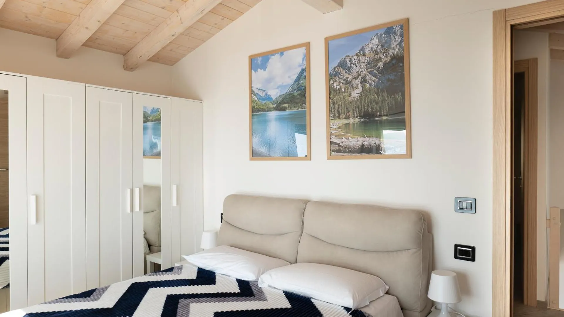 Cherubino 2 - Nice 2 Floors Apartment With Pool, Terrace And A Terrific Lake View Parzanica